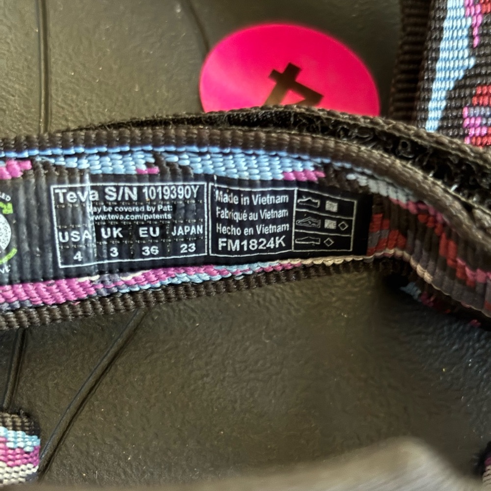 Teva Colorful Patterned Sandals - image 5